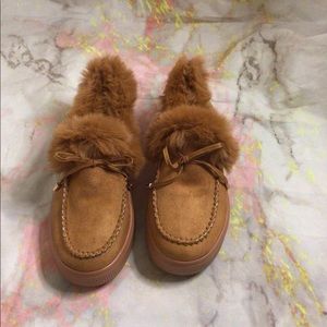 snow faux fur platform slip on loafer boots